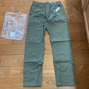 Old Navy Olive Green Stretch Chinos xs 30” inseam